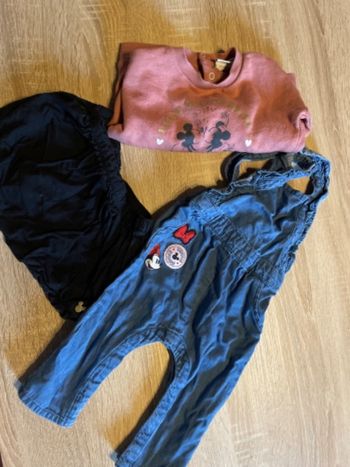 Salopette, short et pull