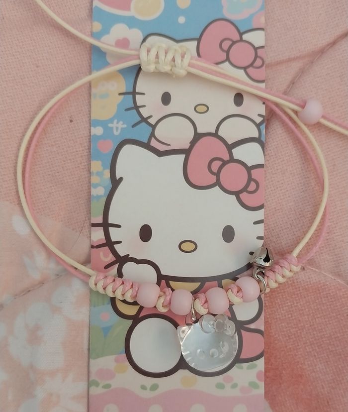 Lot bijoux hello kitty - photo numéro 2