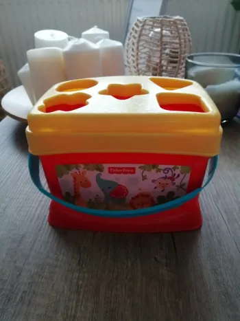 Jouets bébé "Mon trieur de formes"