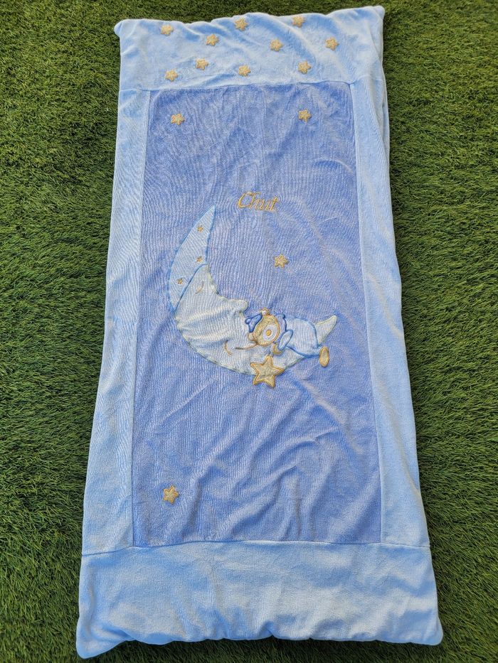 Couette couverture lit bébé 60x120 cm bon état
