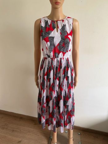 Robe longue imprimée sans manches taille 34 TBE