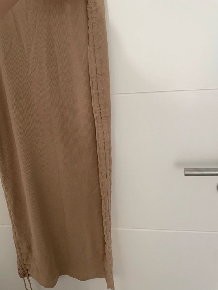 Robe grossesse nude - photo numéro 3