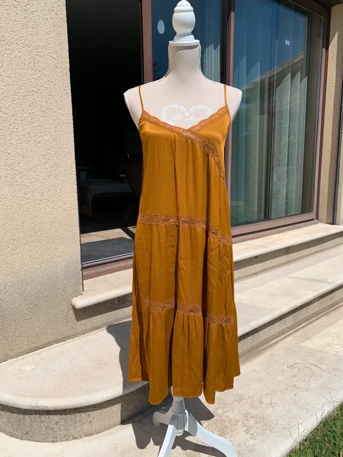 Robe à bretelle mi-longue ocre Les Petites taille S - photo numéro 9