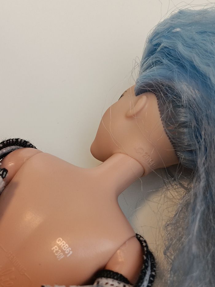 Poupée mattel barbie maillot sport cheveux bleu - photo numéro 7