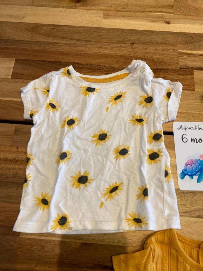 Lot de 3 t-shirts 🌻 - photo numéro 2