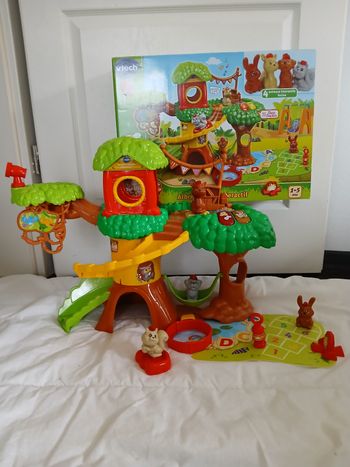 Arbre-cabane interactif Vtech