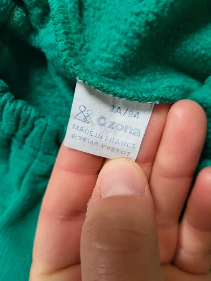 Lot 2 joggings - photo numéro 3