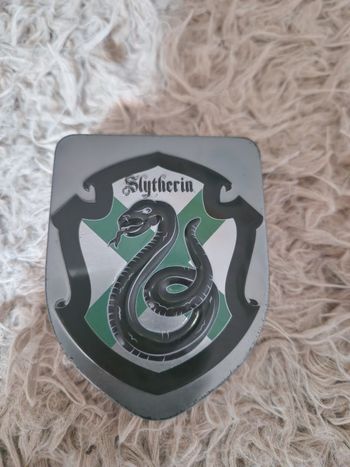 Petite boîte en métal Serpentard 