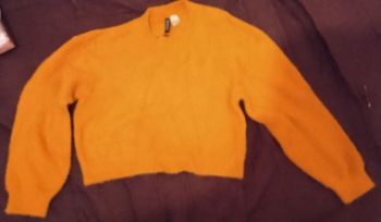 Pull  crop top Dividende  h&m taille s
