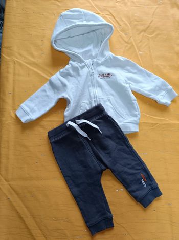 Ensemble jogging veste + pantalon en molleton Kiabi 6 mois neuf