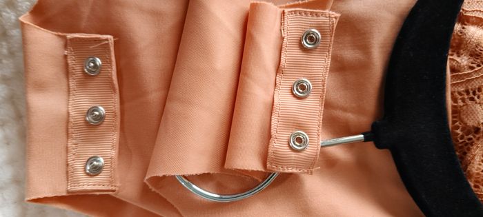 Body rose en dentelle taille 36 - photo numéro 3