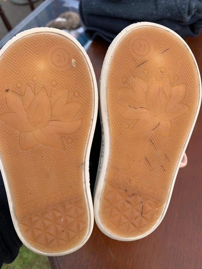 Chaussure - photo numéro 2