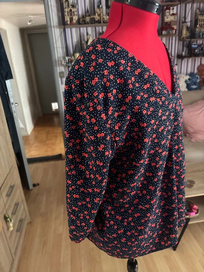 Blouse fleurie - photo numéro 2