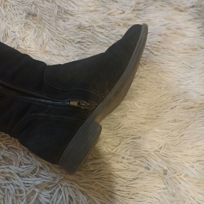 Bottes hautes en nubuck pointure 35 - photo numéro 7
