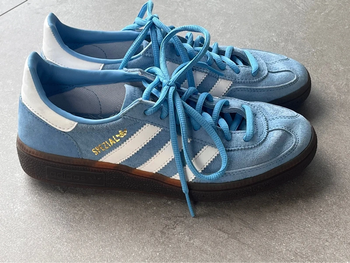 Adidas  HANDBALL SPEZIAL taille 38