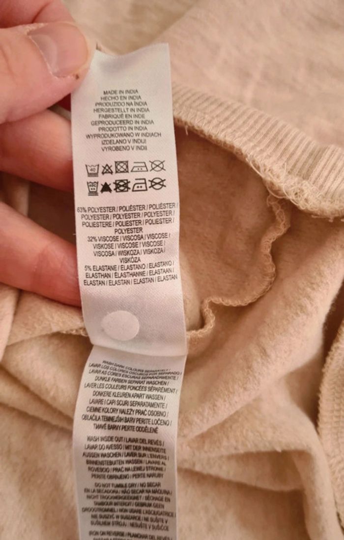 Sweat de Pyjama Disney, taille M. (40-42) - photo numéro 6