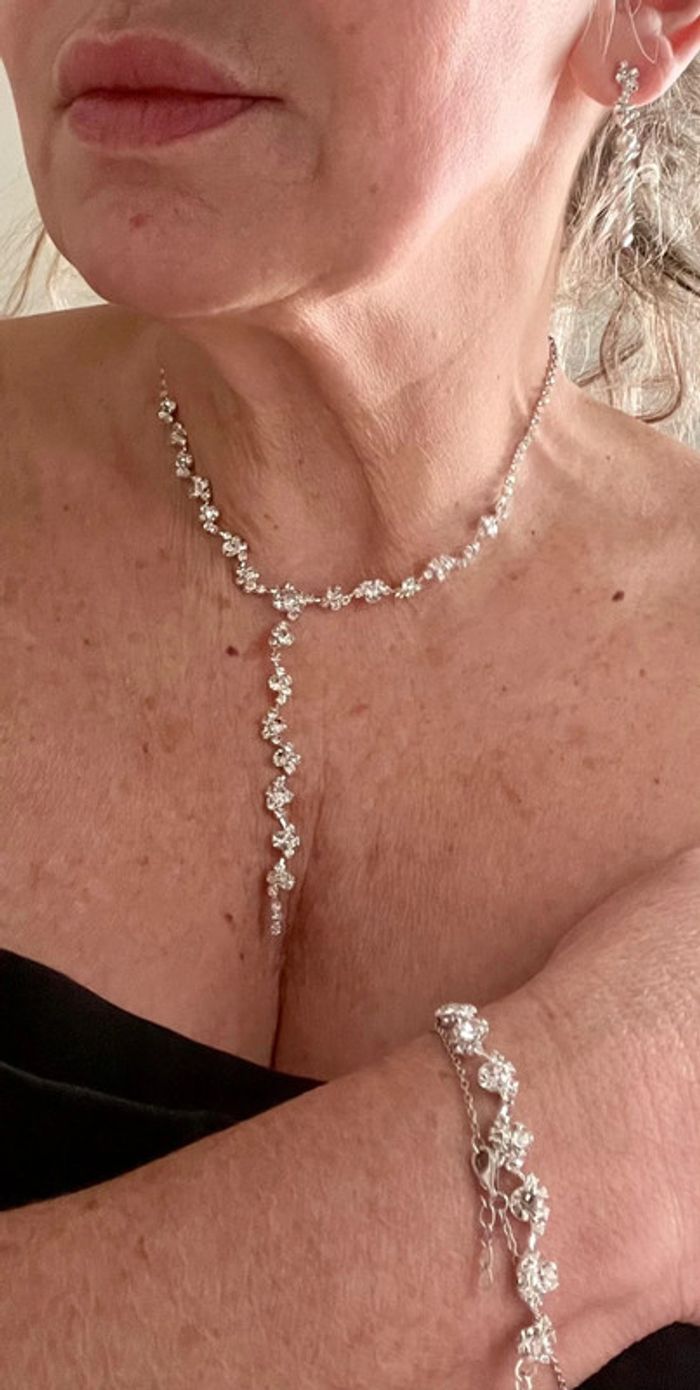 Ensemble trois pièces bijoux plaque argent strass collier bracelet bo neuf - photo numéro 14