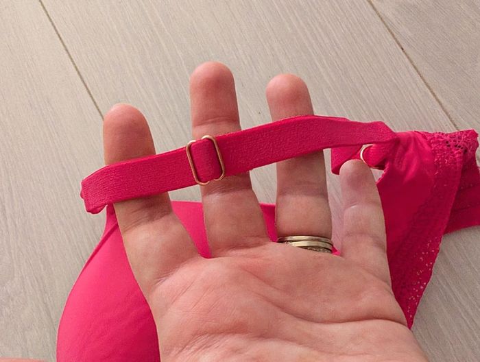 Soutien gorge neuf 80D - photo numéro 3