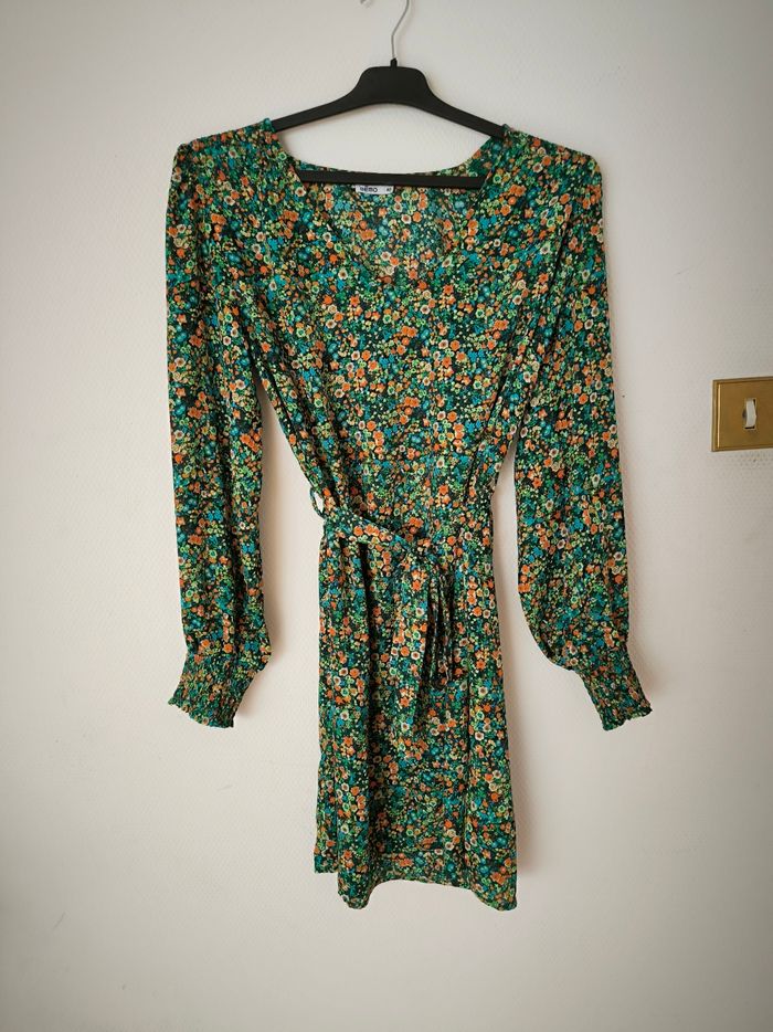 Robe verte à motif fleur Gémo taille 40