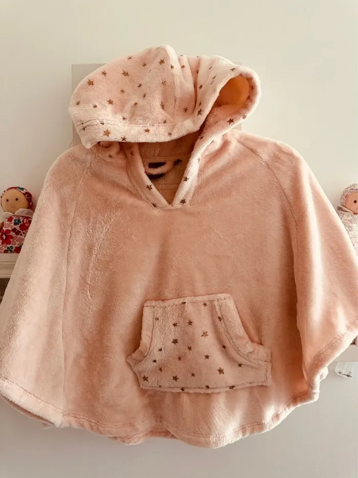 Cape poncho polaire étoiles