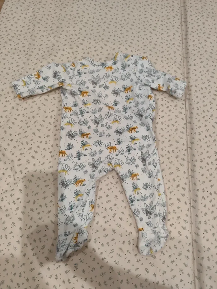 Pyjama une pièce motif jungle TAO 6 mois - photo numéro 2