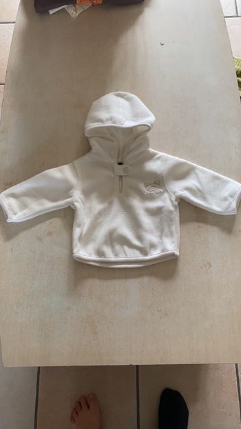 Pull Taille 3 mois