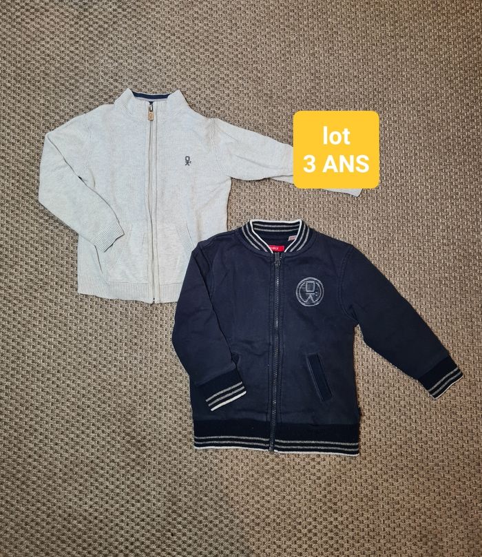 Lot de 2 gilets Okaïdi garçon - 3 ans