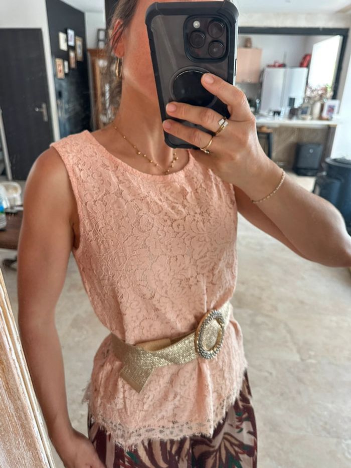 Haut dentelle - photo numéro 6