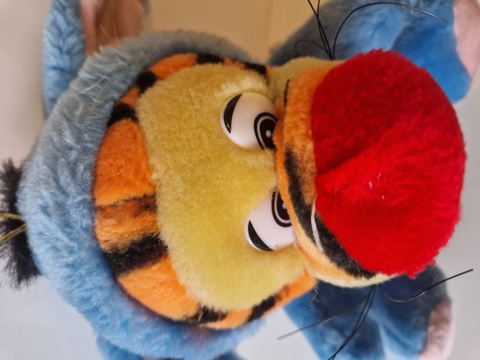 Tigrou en Costume Bourriquet - Peluche Disney Mattel - photo numéro 3