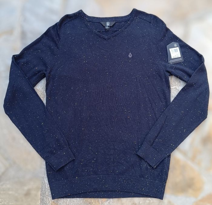 Pull légèrement col V Volcom Neuf taille S Bleu marine tacheté logo brodé Gris