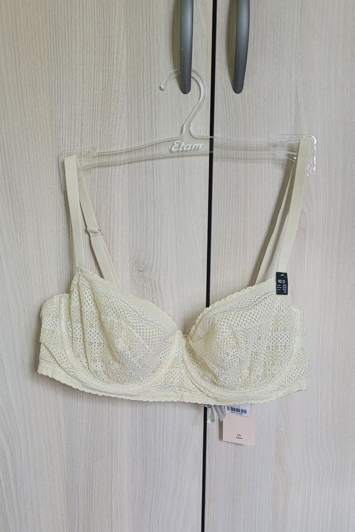 Soutien-gorge 90 D en lin - Neuf