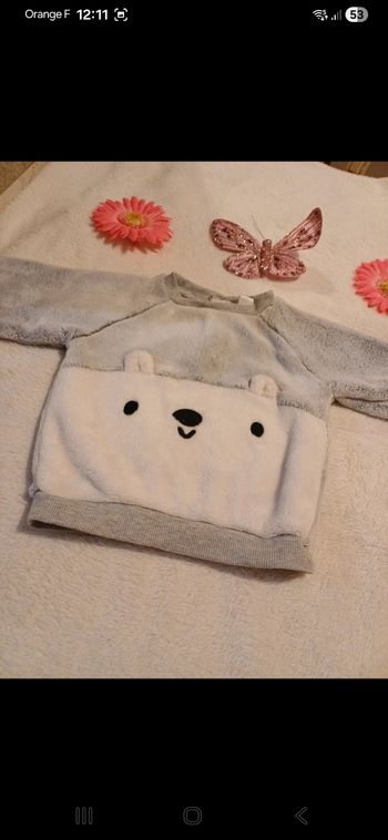 Sweat bébé taille 9 mois