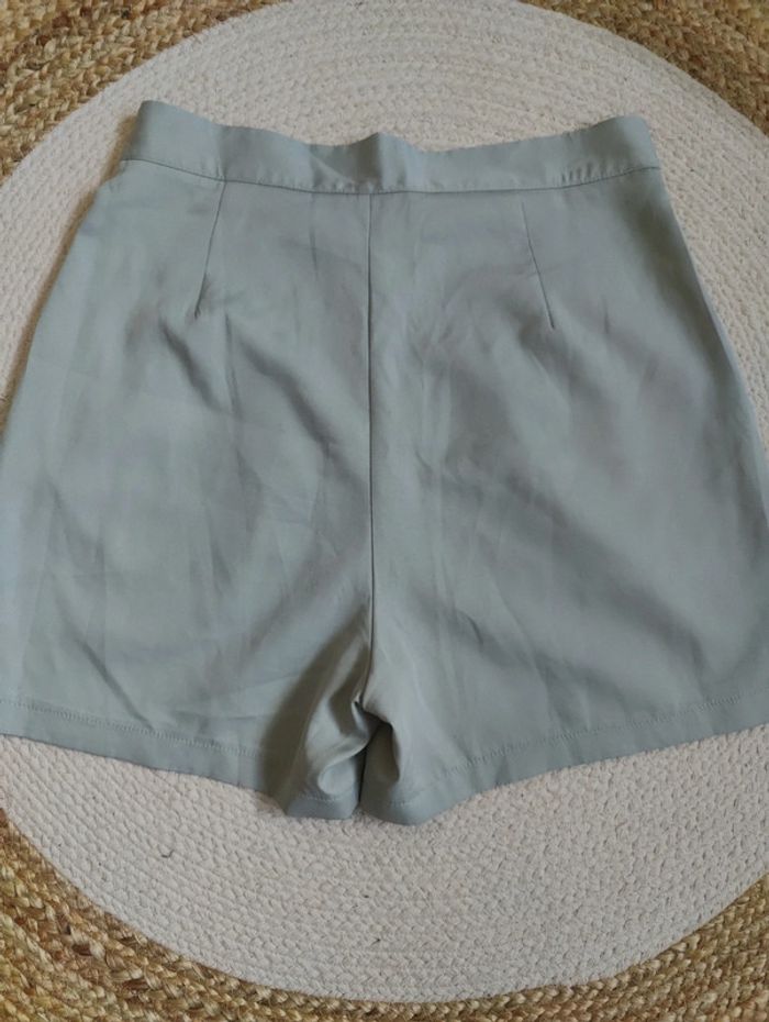 Short vert d'eau - photo numéro 4