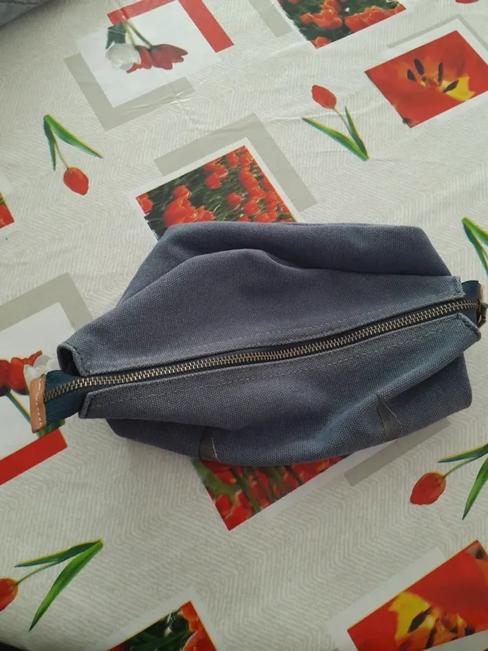 Pochette - photo numéro 2