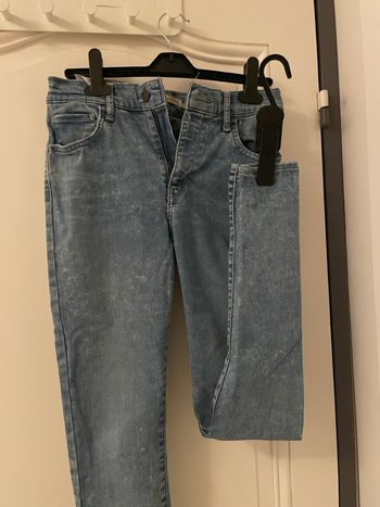 Jeans Levi’s 720 super skinny 28