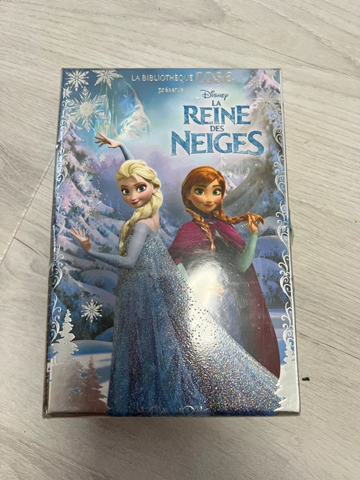 Lot de 3 livres la reine des neige neufs