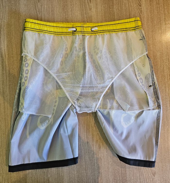 Short de bain T: L - photo numéro 3