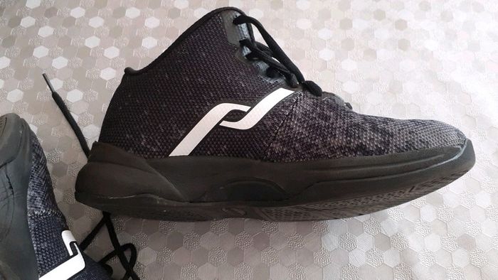 Baskets montantes de baskets 37 - photo numéro 2