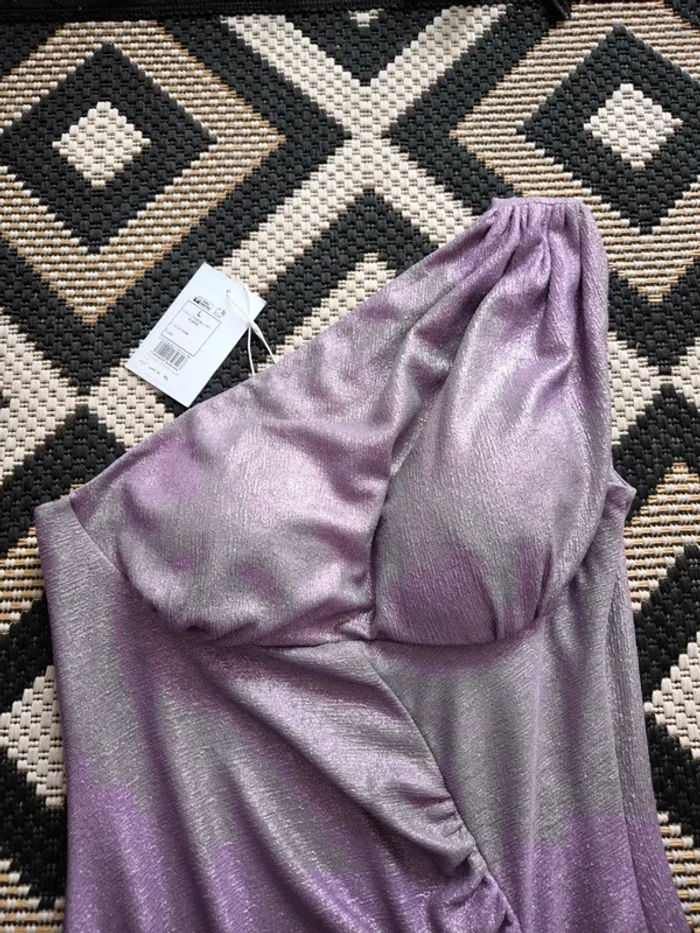 Robe asymétrique Setre Taille L  Neuve avec étiquette - photo numéro 2