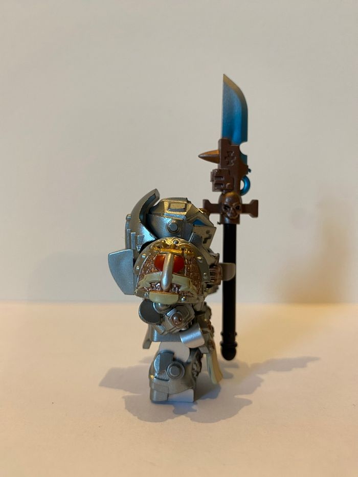 Figurine type Lego Warhammer. Warhammer - photo numéro 2