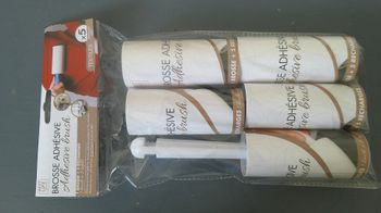 Brosse adhésive anti poils + 5 recharges (PRODUIT NEUF)