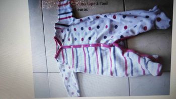 Pyjama 1 mois tape a6 l'oeil ouverture devant