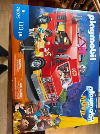 Camion  playmobil neuf