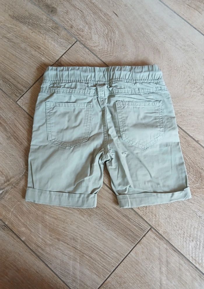 Short 4 ans - photo numéro 2