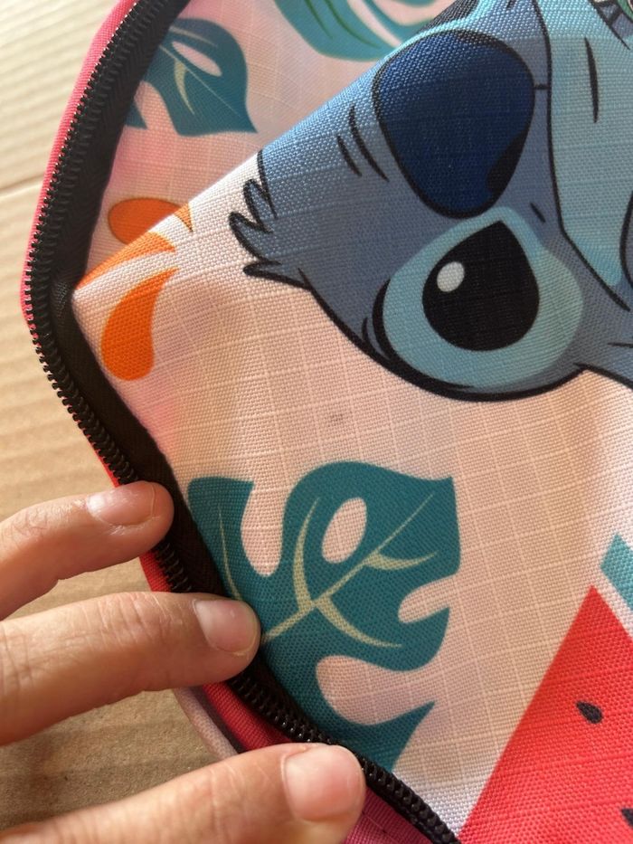 Sac a dos Stitch neuf - photo numéro 4