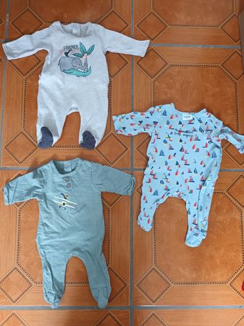 Pyjamas légers 1 mois