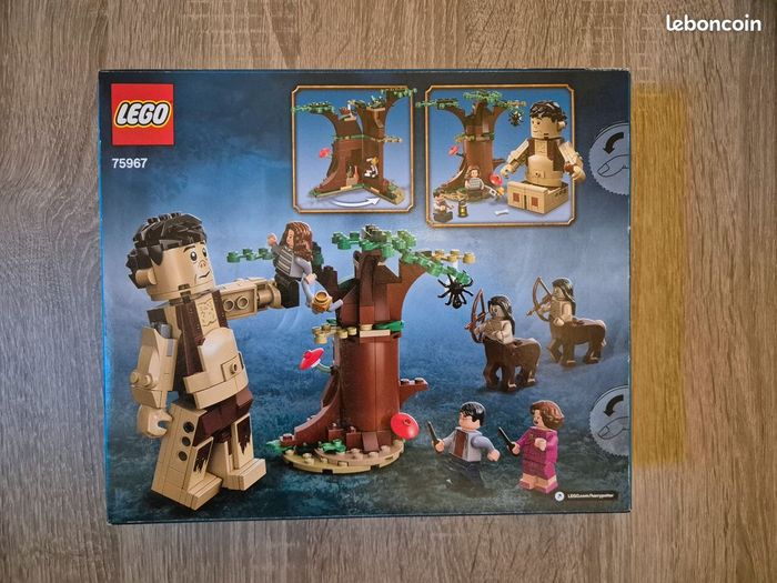 NEUF Boite de Lego 75967 Harry Potter : La Forêt Interdite : le rencontre d'Ombrage - photo numéro 2