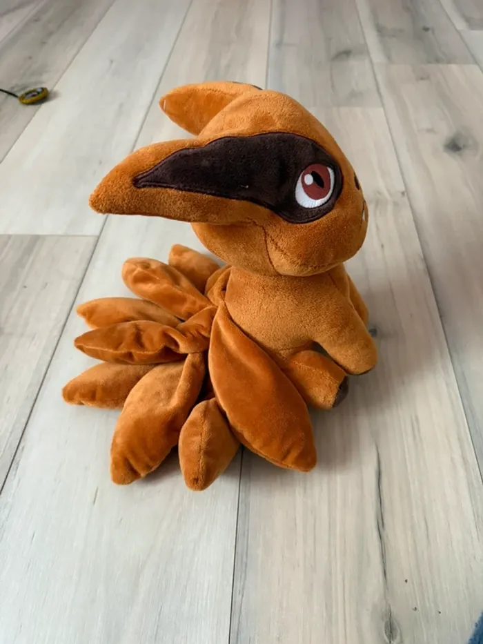 Peluche Naruto Kurama en bon état - photo numéro 4