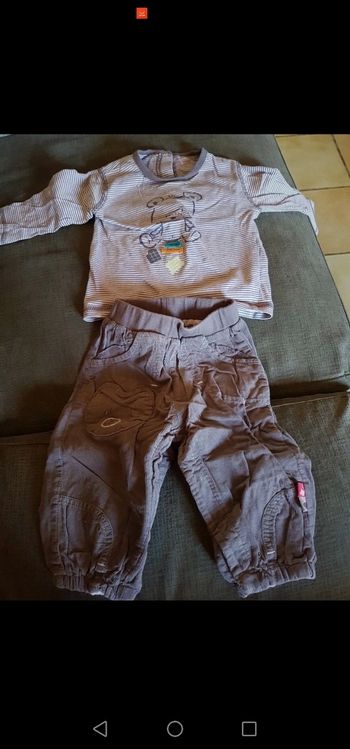 Ensemble pantalon avec t shirt