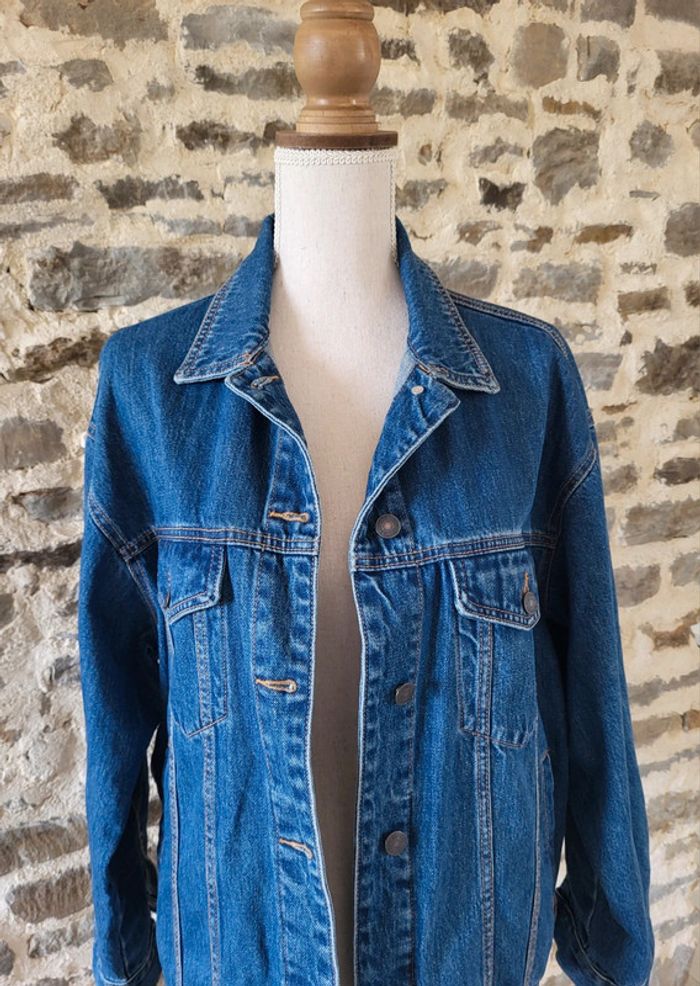 Veste en jean oversize motif drapeau américain au dos Pull&Bear Taille S ou 36 - photo numéro 3